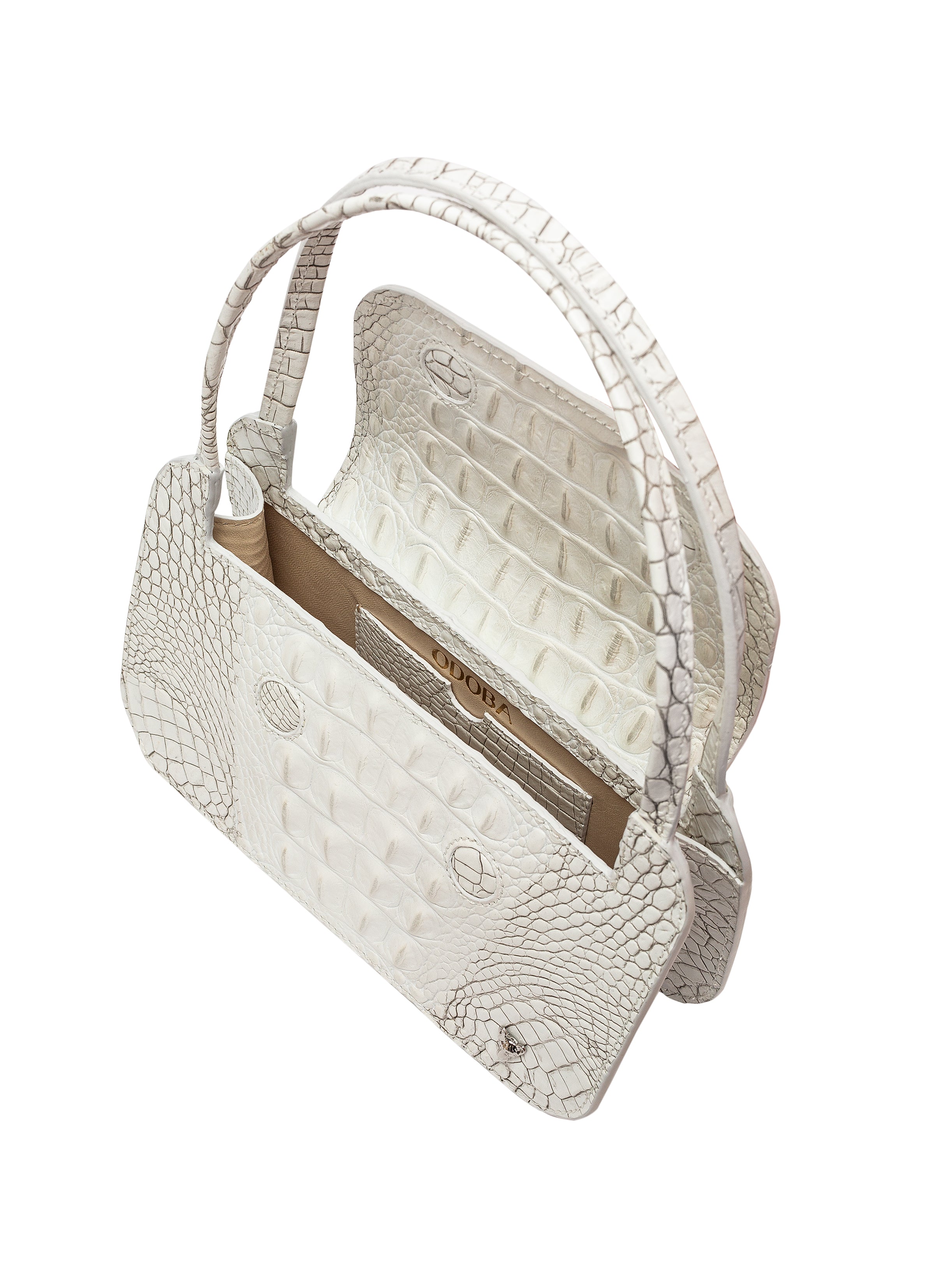 sand white